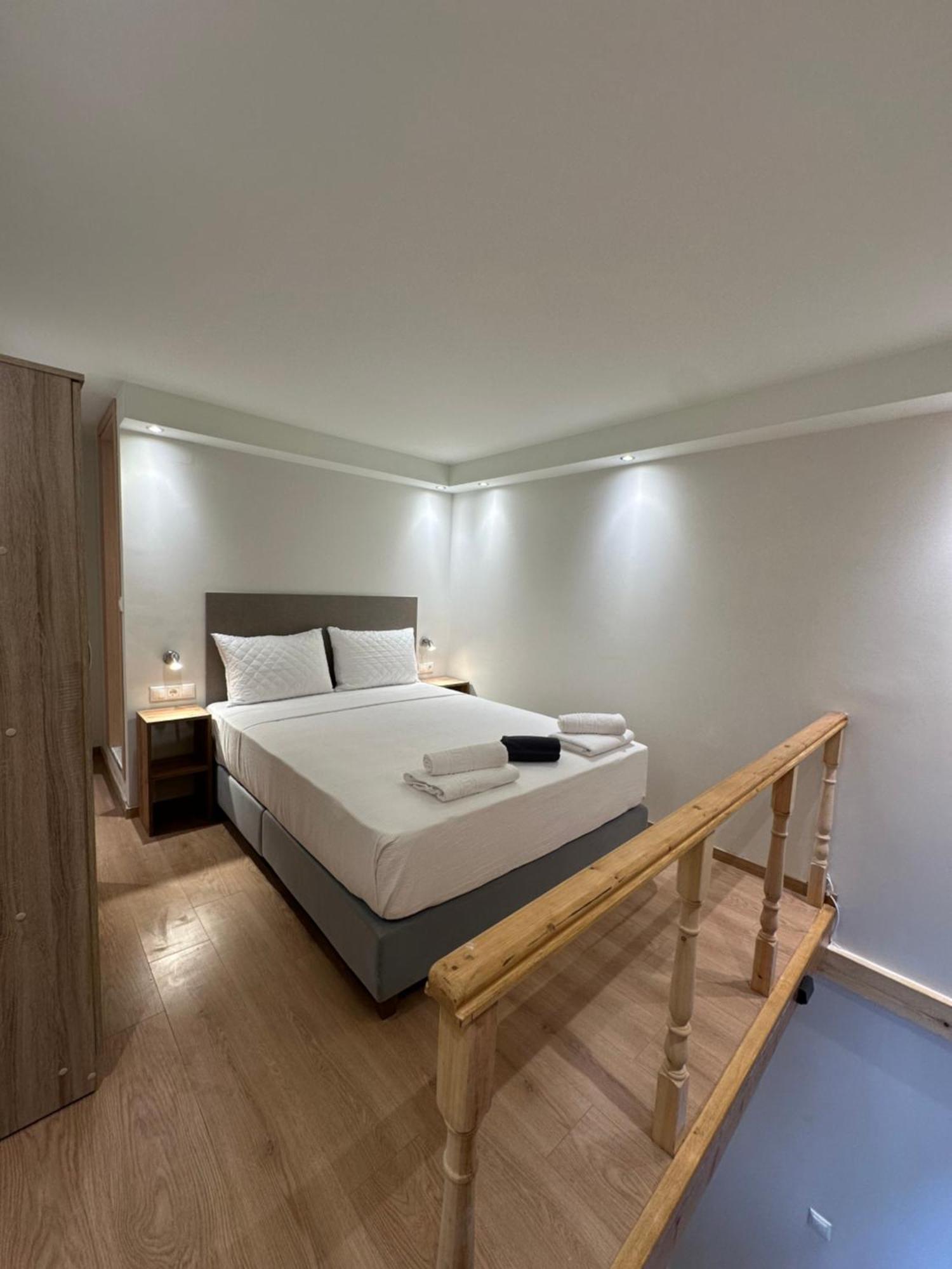 Q Rocco Apartments, Corfu Town 外观 照片