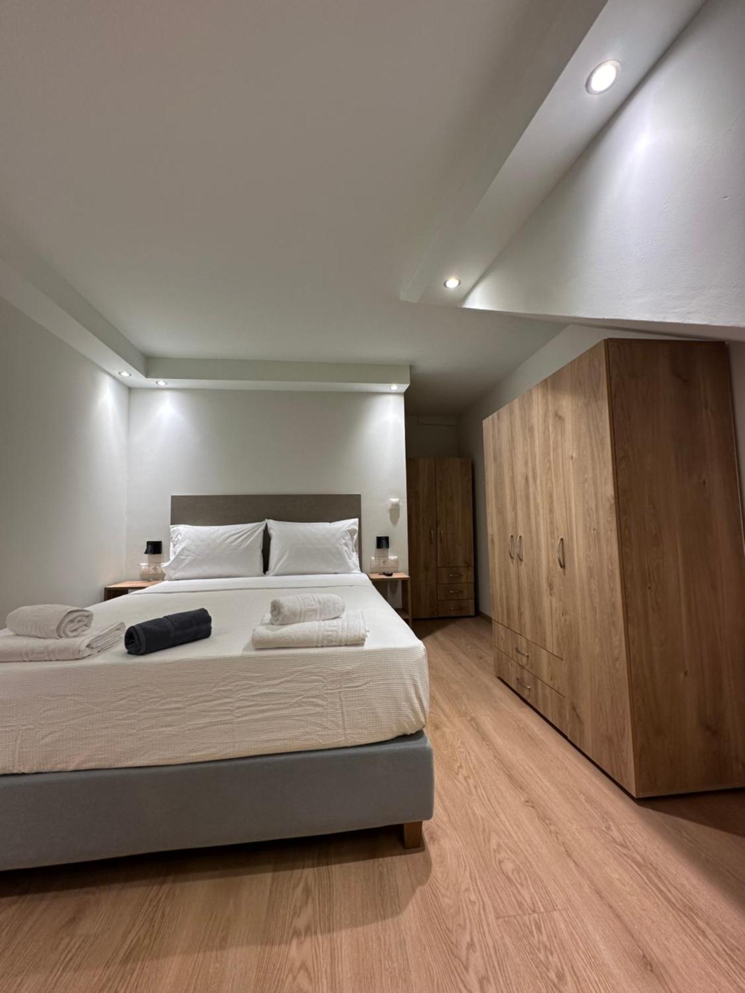 Q Rocco Apartments, Corfu Town 外观 照片
