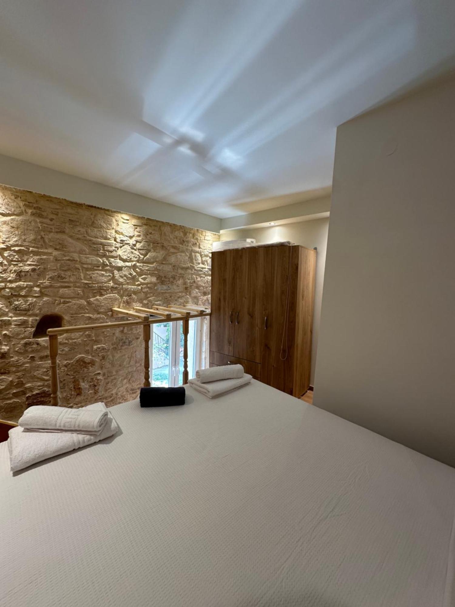 Q Rocco Apartments, Corfu Town 外观 照片