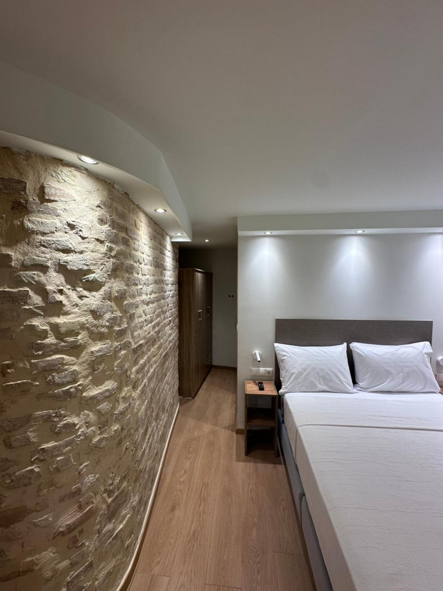 Q Rocco Apartments, Corfu Town 外观 照片