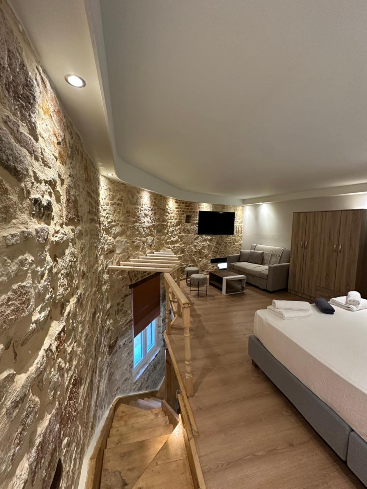 Q Rocco Apartments, Corfu Town 外观 照片